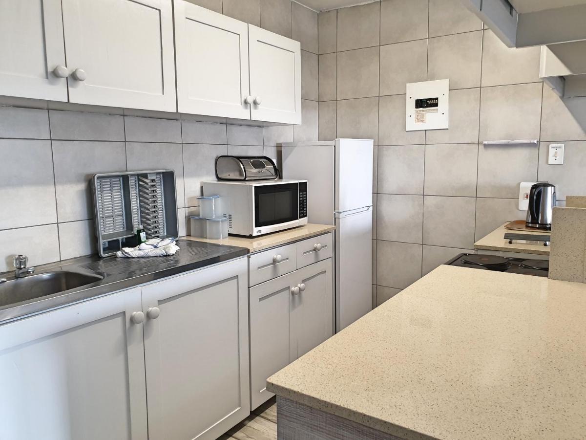 Gooderson Leisure Silver Sands 2 Self Catering And Timeshare Lifestyle Resort Durban Kültér fotó