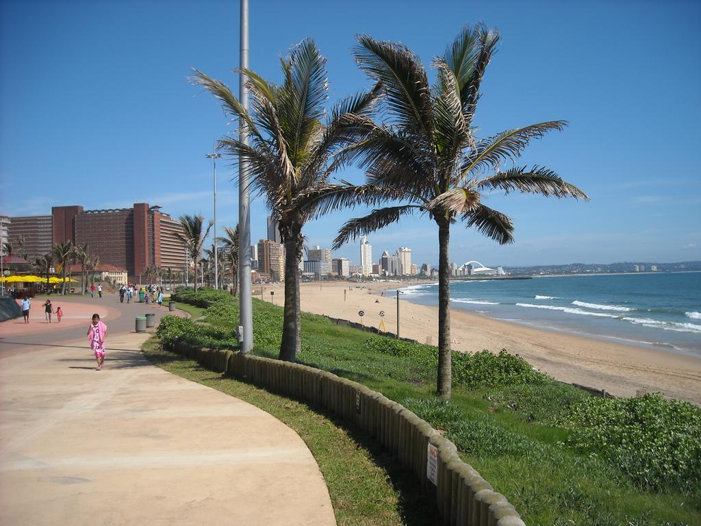 Gooderson Leisure Silver Sands 2 Self Catering And Timeshare Lifestyle Resort Durban Kültér fotó